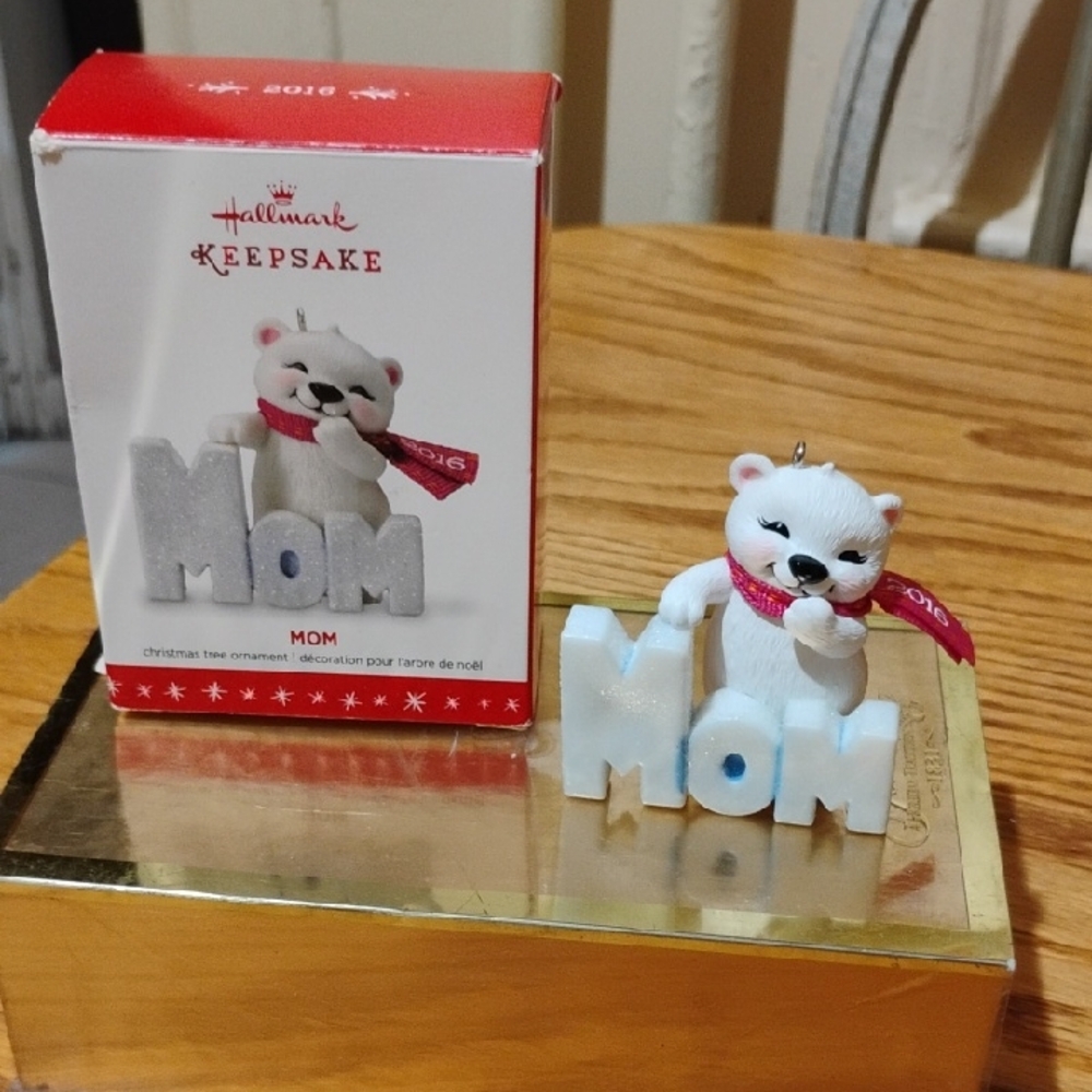 Hallmark Keepsake Ornament MOM with White Bear and Red Scarf 2016